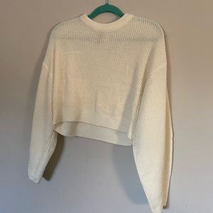 NWOT Cropped Cream Sweater
